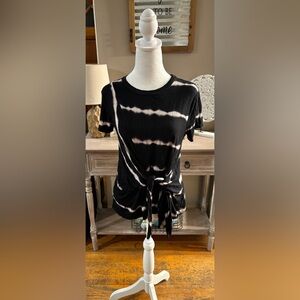 Emelia Tie Front Tie Dye Tee